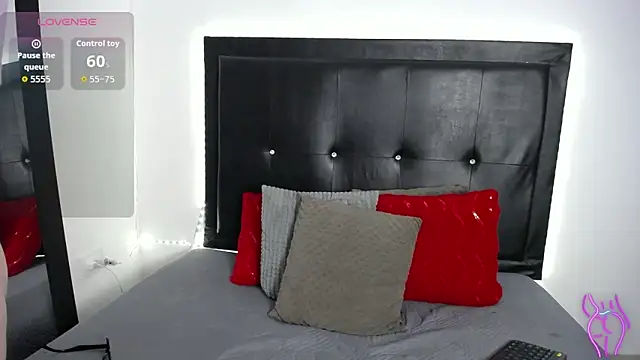 perla stone 20 online show from 02/28/26, 08:19