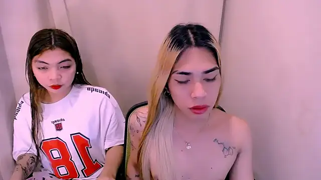 velvetviper06 online show from 03/22/26, 01:01