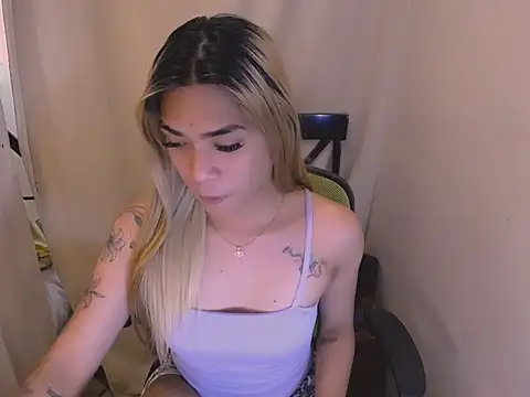 velvetviper06 online show from 04/09/26, 07:14