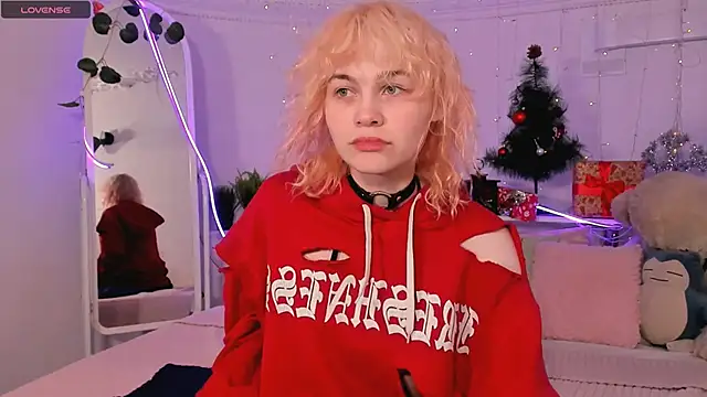 Awawrin online show from 12/14/25, 09:31