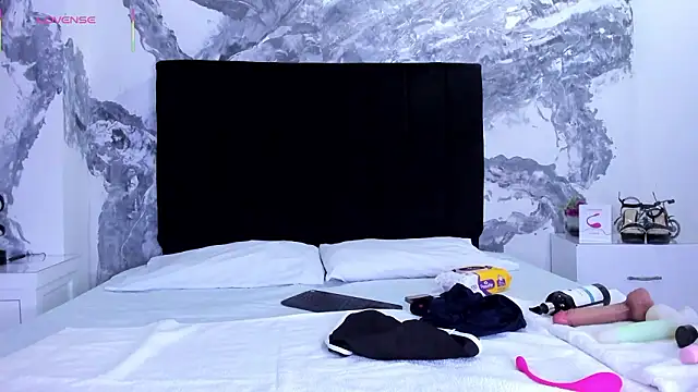 lilithDraven  online show from 03/05/26, 04:09