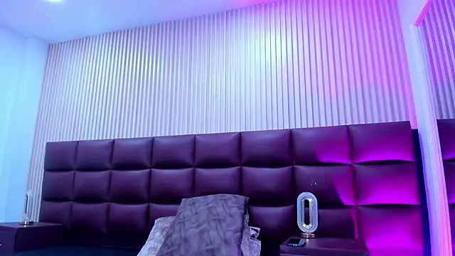 lilithDraven  online show from 12/01/25, 04:02