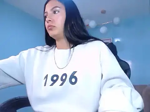 charlotte jhonson t  online show from 11/10/25, 08:47