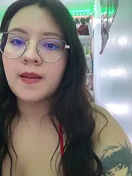 Snapshot of Just_danna chatting on 02/04/26, 01:06 Just danna online show from 02/04/26, 01:06