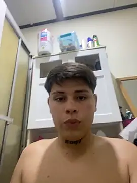 luisDi07 online show from 11/12/25, 04:38