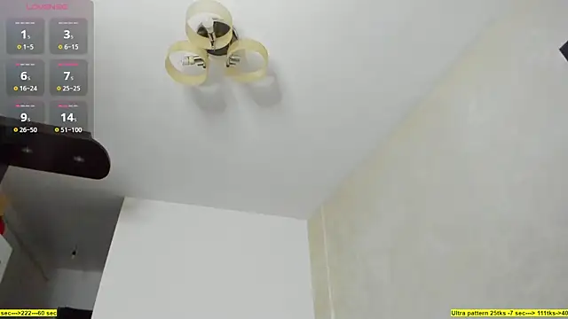 foxx giirl online show from 12/20/25, 01:14