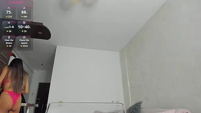 foxx giirl online show from 11/26/25, 05:51