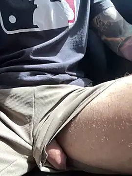 Snapshot of Lucasjandre chatting on 03/24/26, 01:44 Lucasjandre online show from 03/24/26, 01:44