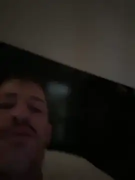 Snapshot of Lucasjandre chatting on 04/11/26, 10:52 Lucasjandre online show from 04/11/26, 10:52