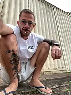 Snapshot of Lucasjandre chatting on 01/18/26, 09:35 Lucasjandre online show from 01/18/26, 09:35