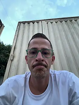 Lucasjandre online show from 01/08/26, 09:54