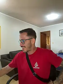 Lucasjandre online show from 01/05/26, 05:27