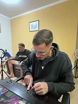 Lucasjandre online show from 06/10/26, 02:51