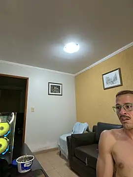 Lucasjandre online show from 05/23/26, 01:04