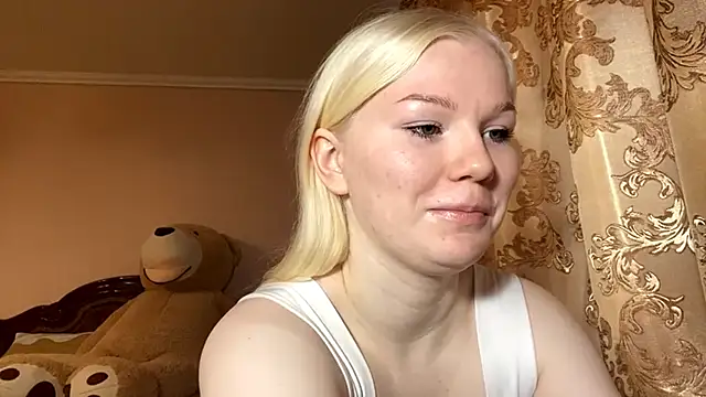 LynellMahe online show from 11/30/25, 10:16