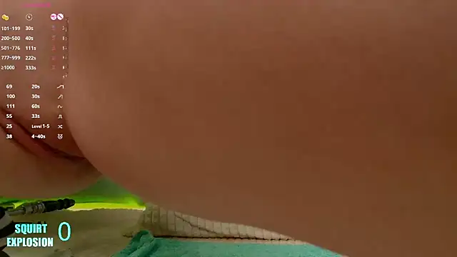 Snapshot of sonya_keller_32 chatting on 11/29/25, 06:52 sonya keller 32 online show from 11/29/25, 06:52