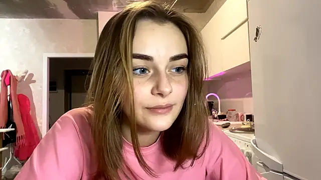 GeralynChiszar online show from 11/29/25, 08:20