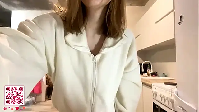 GeralynChiszar online show from 11/27/25, 08:20