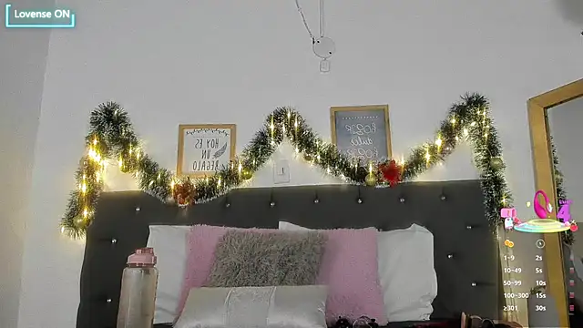 Sara puertaa  online show from 12/19/25, 07:05