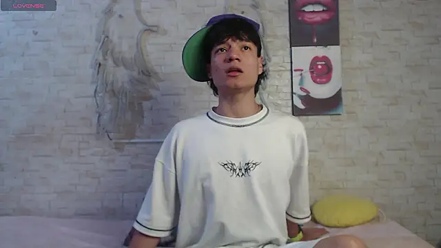 axel milo kairo and noa online show from 03/05/26, 11:10