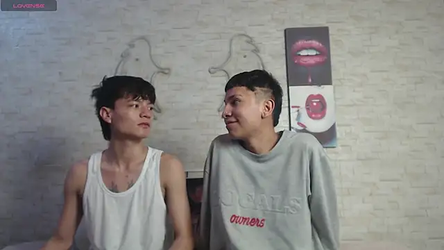 axel milo kairo and noa online show from 01/09/26, 04:25