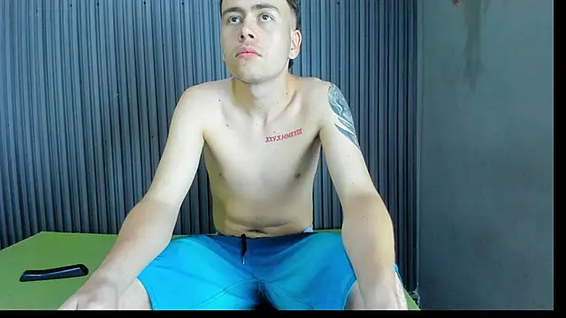 Snapshot of ELL_MONO chatting on 11/13/25, 08:13 ELL MONO online show from 11/13/25, 08:13