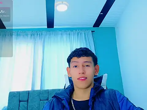 FelipeGonzalezz online show from 12/22/25, 01:11