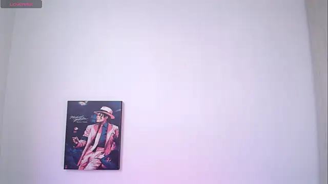 Millie bobby online show from 06/19/26, 05:08