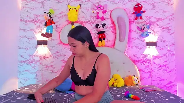 ZAMADIZHA online show from 11/11/25, 10:43