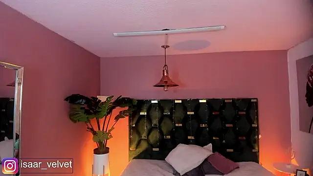 Velvet Dreamss online show from 04/21/26, 11:39