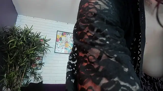 Velvet Dreamss online show from 11/20/25, 11:00