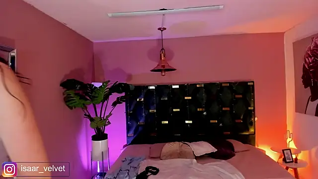 Velvet Dreamss online show from 04/02/26, 11:39