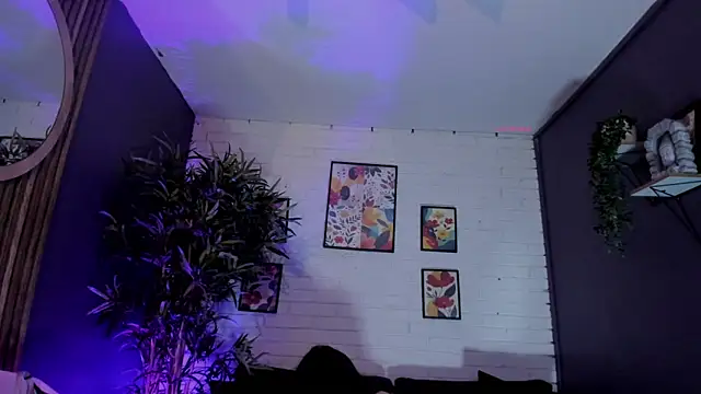 Velvet Dreamss online show from 12/14/25, 11:27