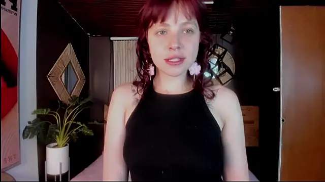 Velvet Dreamss online show from 02/21/26, 11:34