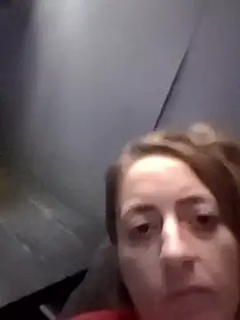 Snapshot of sexxxilexxxi44 chatting on 12/19/25, 01:20 sexxxilexxxi44 online show from 12/19/25, 01:20