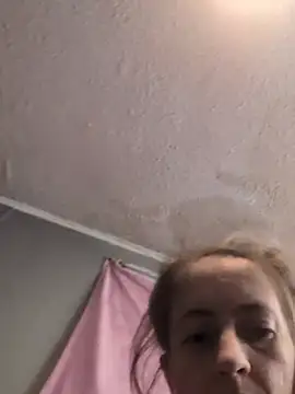 Snapshot of sexxxilexxxi44 chatting on 12/05/25, 01:10 sexxxilexxxi44 online show from 12/05/25, 01:10