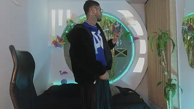 Alanrodgers online show from 04/10/26, 12:23