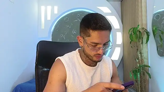 Alanrodgers online show from 03/28/26, 01:12