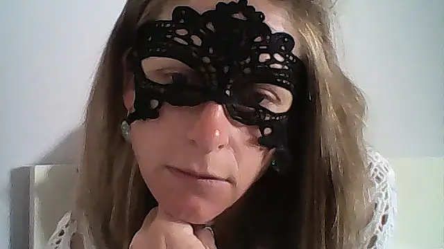 Snapshot of MelleEloa chatting on 06/29/26, 07:37 MelleEloa online show from 06/29/26, 07:37