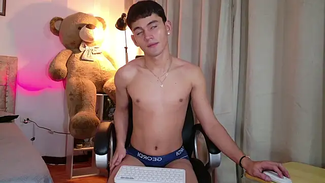 estebanperez 26 online show from 05/09/26, 11:13