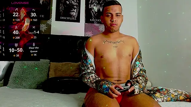 matthewlewis01 online show from 11/12/25, 01:10