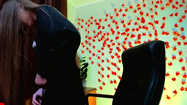 Snapshot of AlicaLOVEalisa777 chatting on 01/18/26, 05:05 AlicaLOVEalisa777 online show from 01/18/26, 05:05