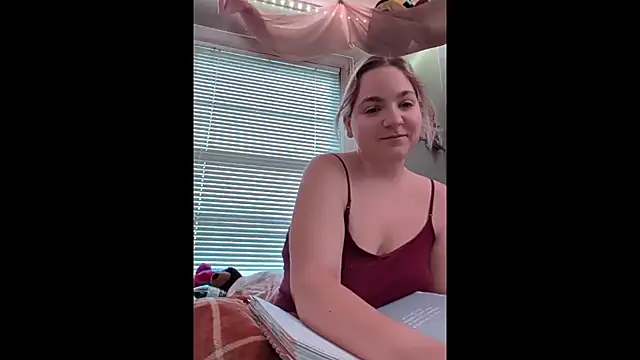 jessiekxxx online show from 11/17/25, 12:09