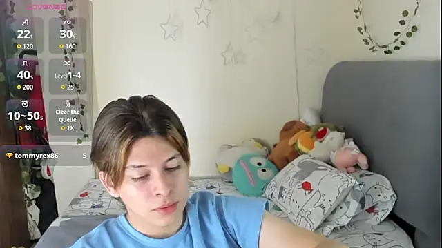 Felix kitty online show from 11/20/25, 07:58