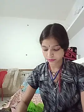 Mohnicute online show from 05/16/26, 09:19