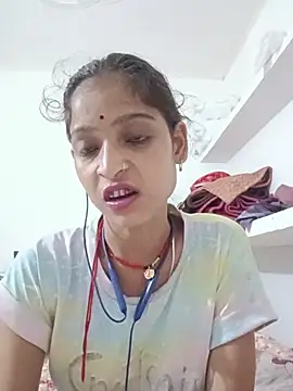 Mohnicute online show from 07/15/26, 06:48