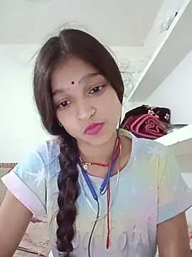 Mohnicute online show from 05/20/26, 10:40