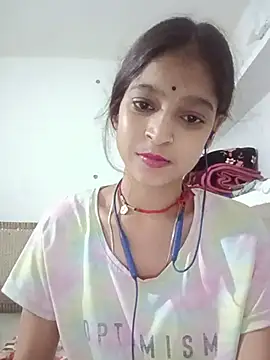 Mohnicute online show from 05/18/26, 08:57
