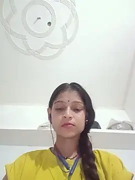 Mohnicute online show from 07/09/26, 05:34