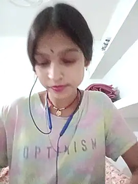 Mohnicute online show from 05/08/26, 06:34